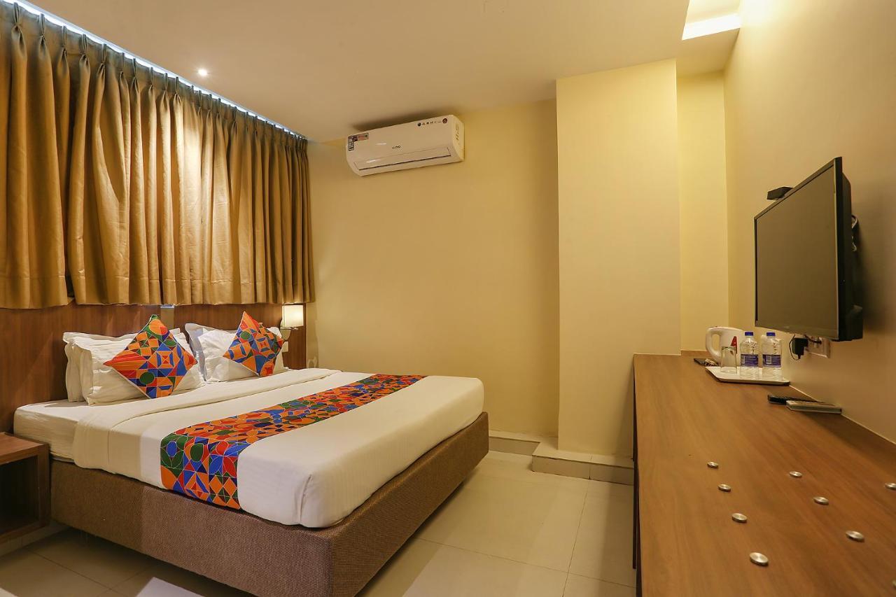 Fabhotel Royal International Mumbai Eksteriør bilde